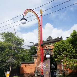 Tiang Lampu Antik Penjor