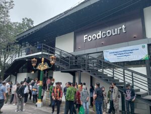 PJU Dekoratif Food Court Pasar Baru Magetan