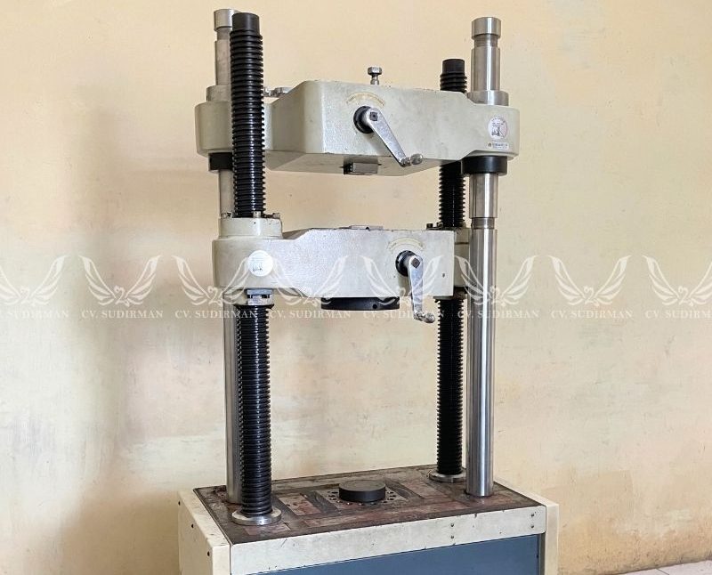 Uji Tarik Material Logam • Spesialis Cor Logam & Jasa Pengecoran Logam di Ceper Klaten. Menyediakan Jasa Cor Logam Ceper Klaten dengan kualitas terbaik.